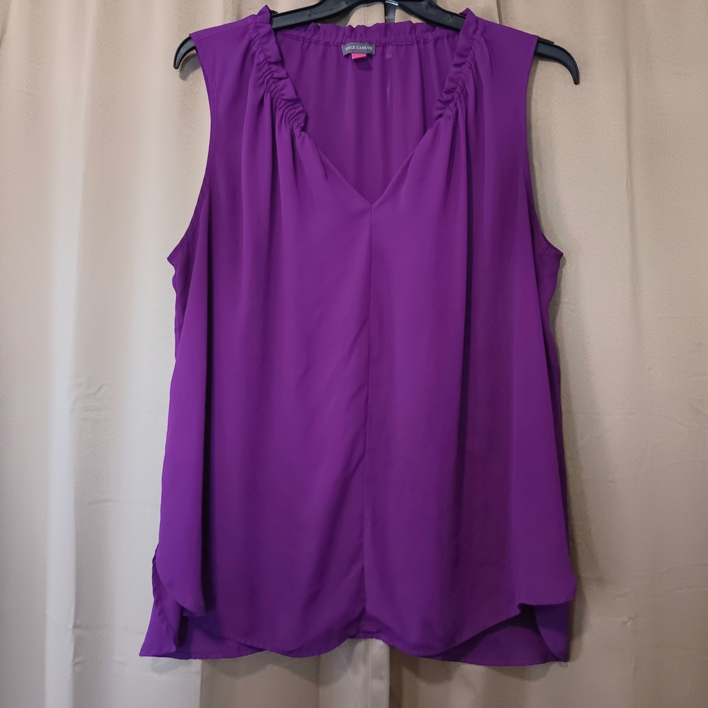 Vince Camuto Women's Purple Blouse - Size 2X, Excellent Used Condition